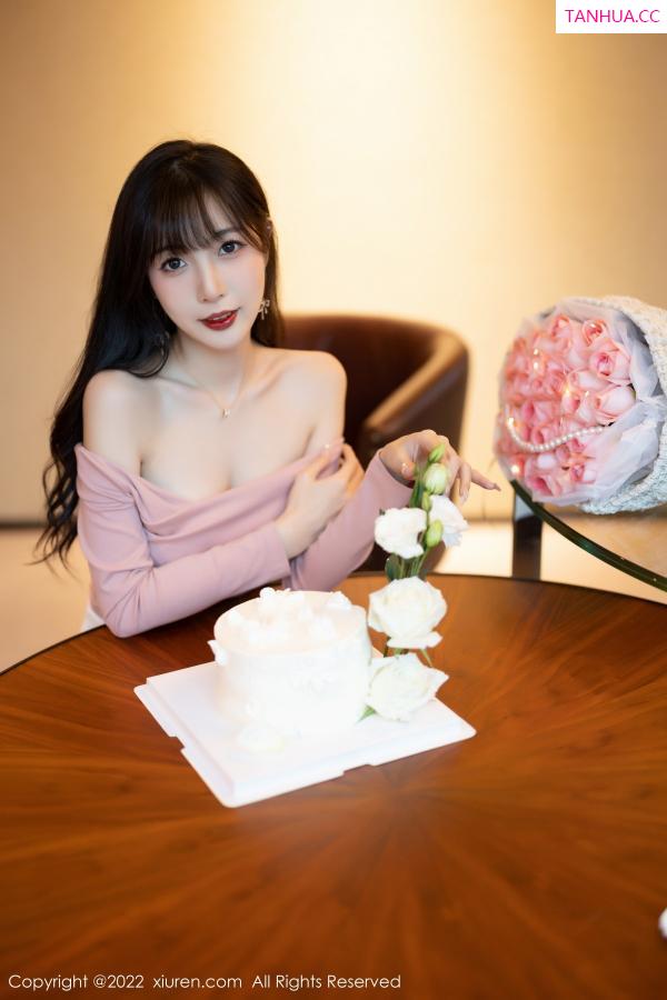 林星阑  [XiuRen]高清写真图 2022.11.30 No.5934 林星阑 短裙美腿第18张图片